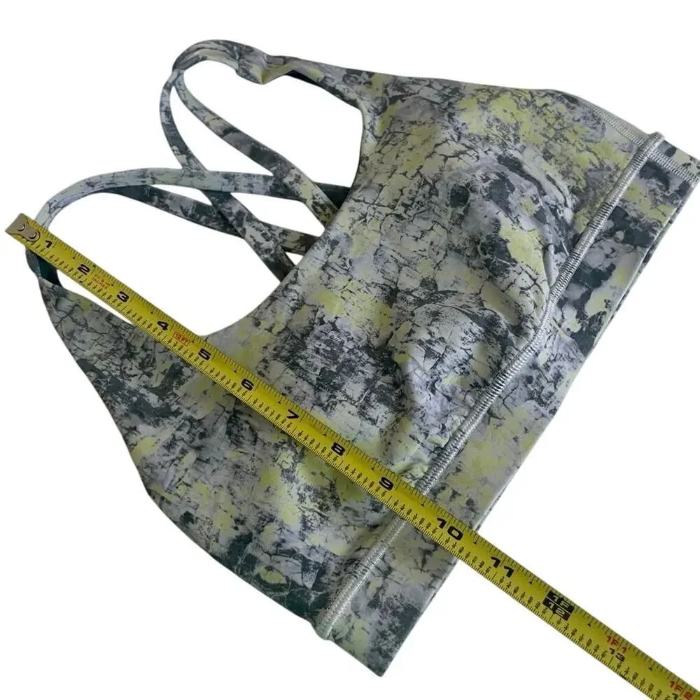 Lululemon Energy Sport Bra Strappy back wicking Padded Sz 4 Athleisure Yoga Gym - Picture 6 of 13